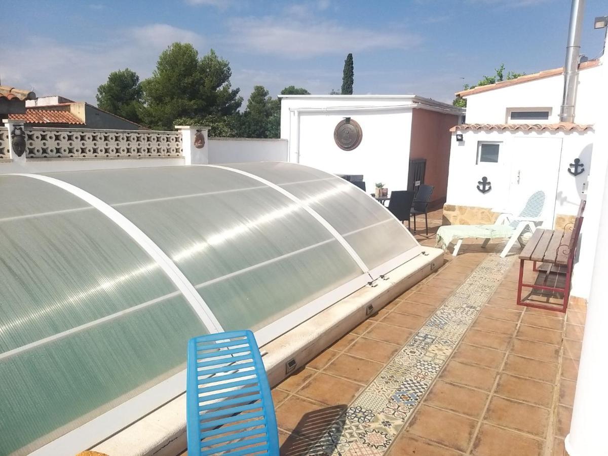 La Casa De Huespedes Apartment La Pobla de Vallbona Bagian luar foto