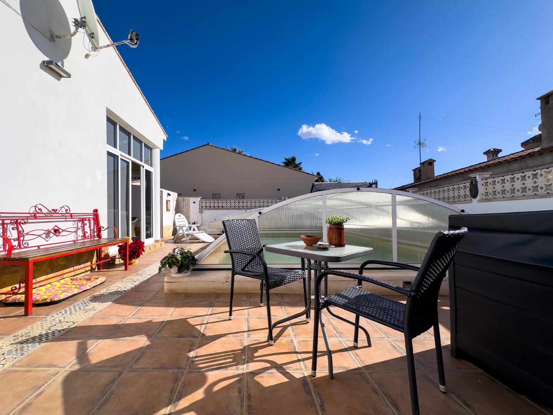 La Casa De Huespedes Apartment La Pobla de Vallbona Bagian luar foto