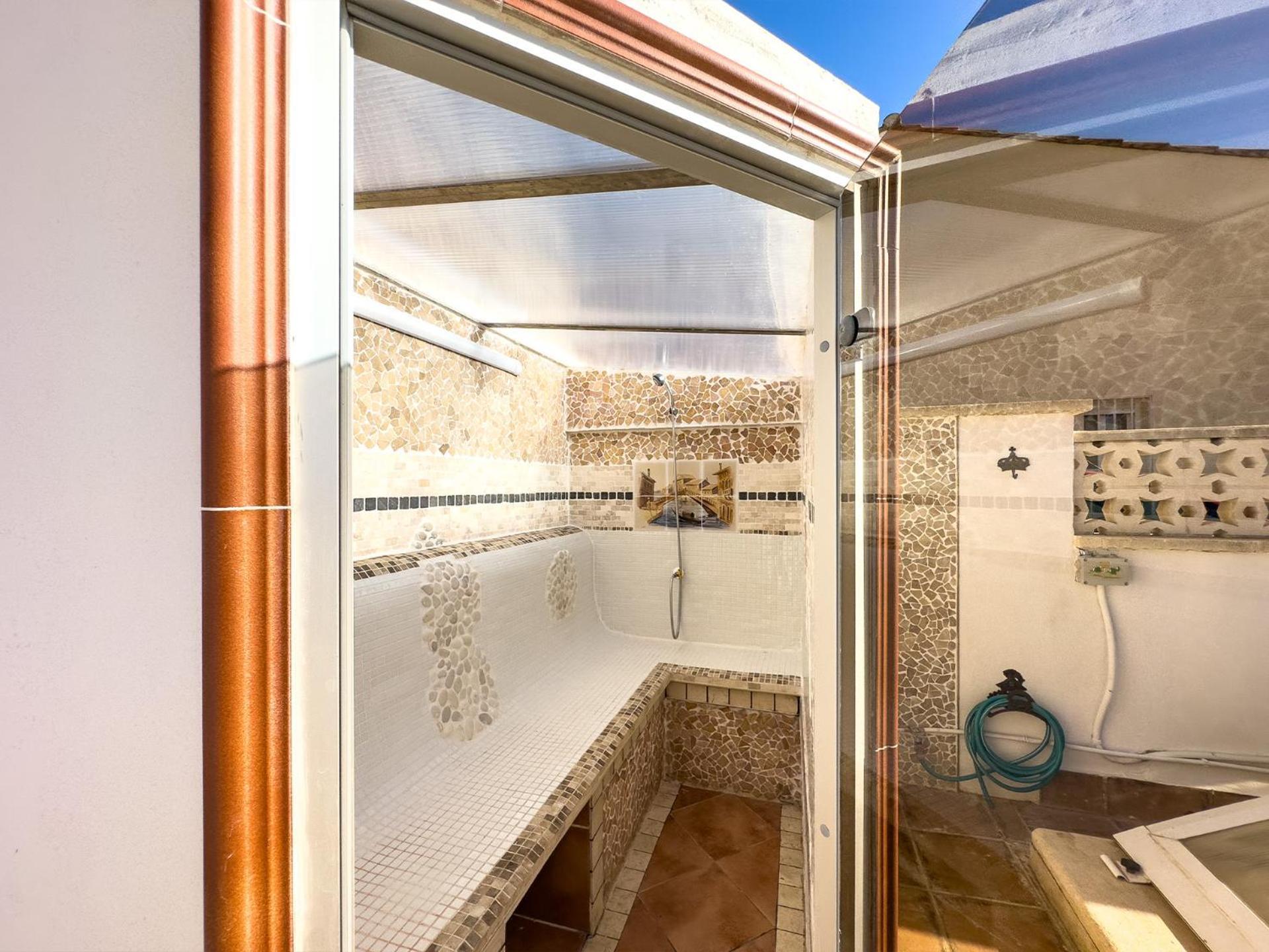 La Casa De Huespedes Apartment La Pobla de Vallbona Bagian luar foto